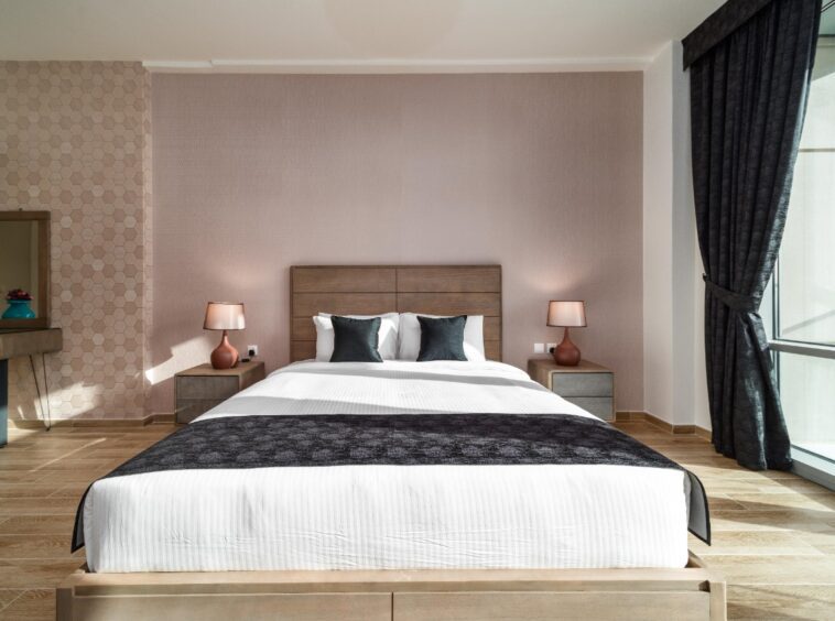 Apartments for sale in meera tower