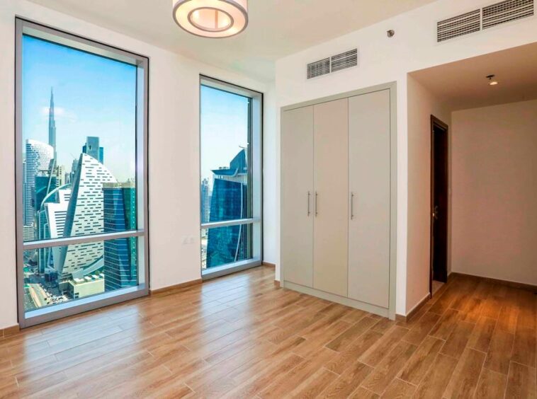 Apartments for sale in meera tower