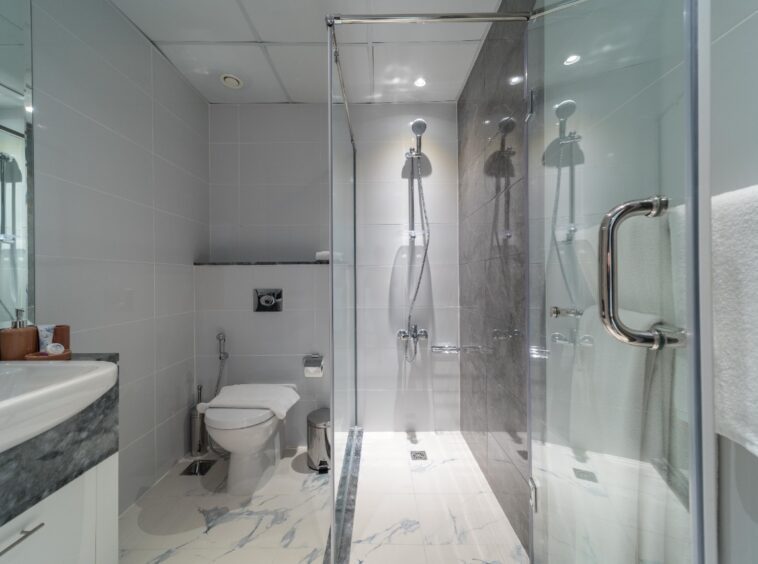 Apartments for sale in meera tower