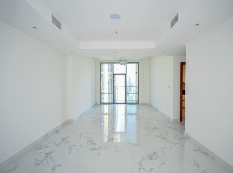 Apartments for sale in meera tower