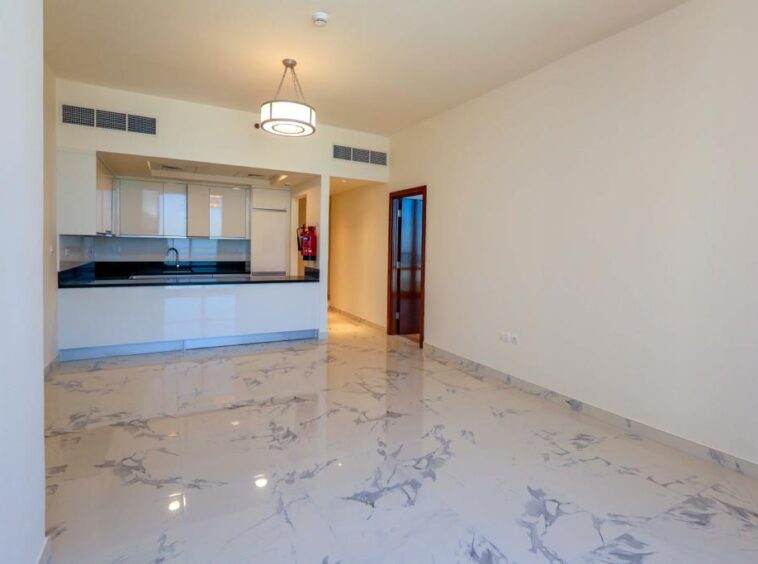 Apartments for sale in meera tower
