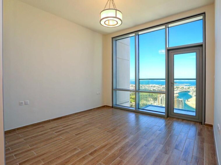 Apartments for sale in meera tower